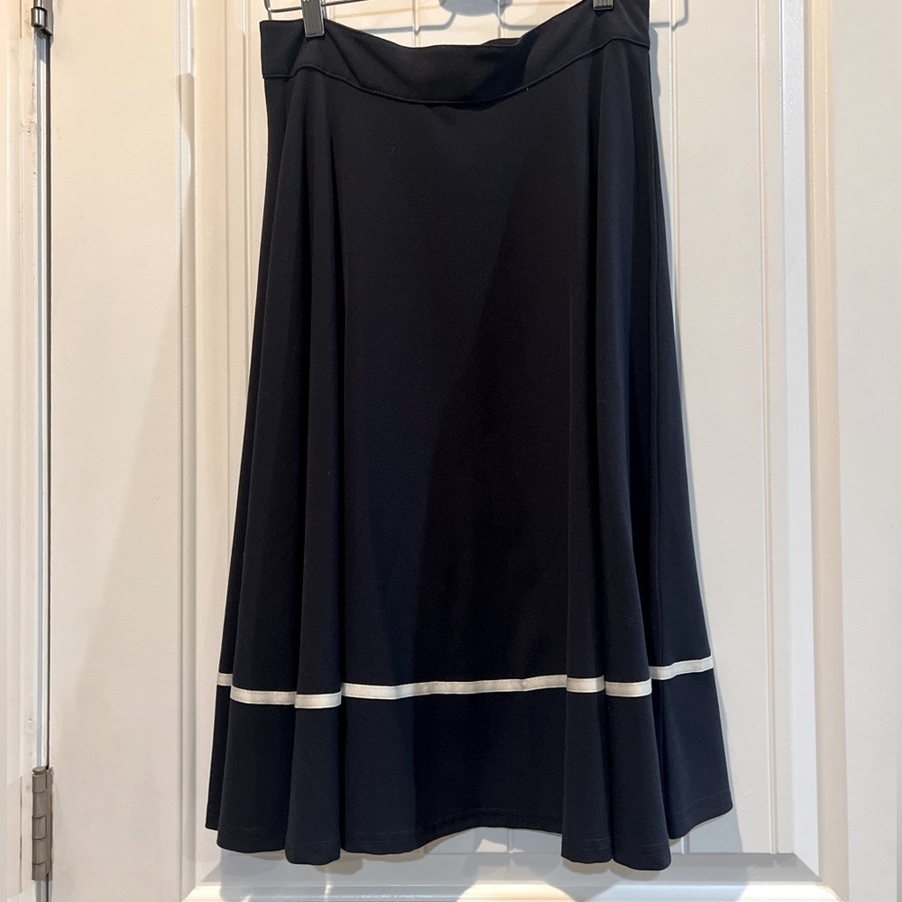 Navy skirt